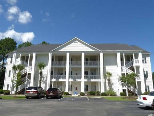 Apartamento 6000 Windsor Green Way 301 Condo
