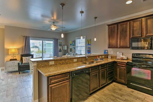 Myrtle Beach Home With Pool Access - Walk To Beach!