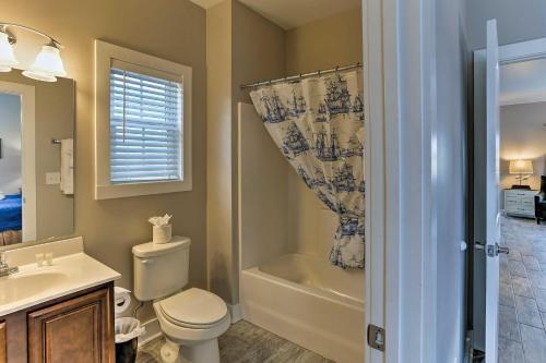 Myrtle Beach Home With Pool Access - Walk To Beach!