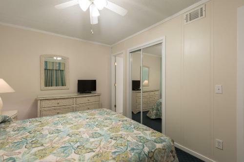 Hotel A Place At The Beach By Capital Vacations