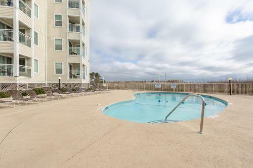 Hotel A Place At The Beach By Capital Vacations