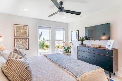 142 John Fripp Villa - Four Bedroom House