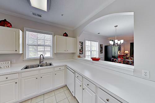 Apartamento Arbor Trace Getaway - Golf Course Views & Pool Condo