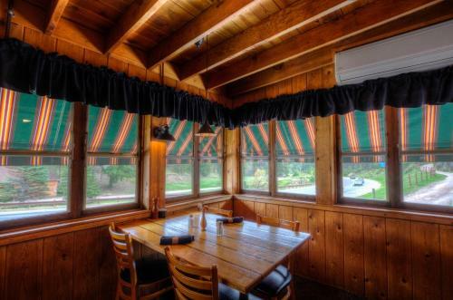 Hotel Powder House Lodge