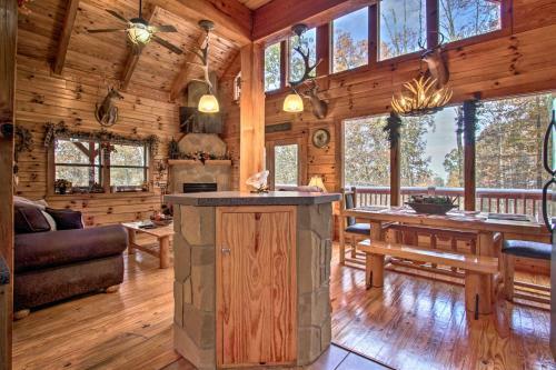 Secluded Smoky Mountain Retreat With Wraparound Deck!