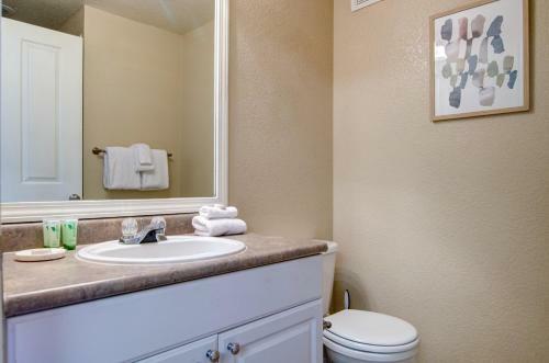 Apartamento Loft Style 1.5 Bedroom Walk 2 Downtown! Sleeps 6!