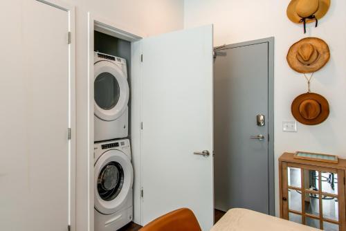 Apartamento Illume - Posh Resort Community - Courtyard Pool Condo
