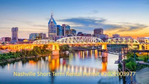 Apartamento Illume - Pool-view Corner Unit - Nash 319 Condo