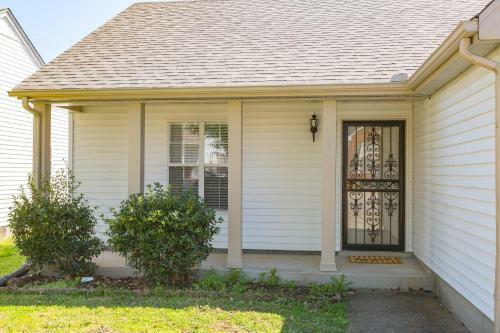 Fun Buena Vista Heights Home Close To Downtown
