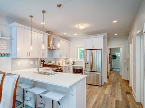 Apartamento New Listing! Walk To Dining, Brand-new Duplex Duplex