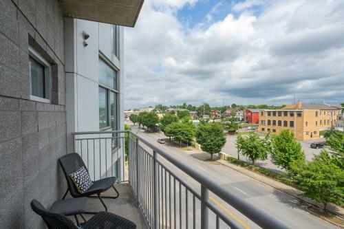 Sleek Furnished Modern Downtown Condo