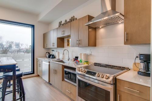 Apartamento Lllume - Chic Gulch View Community - Skyline Views Condo