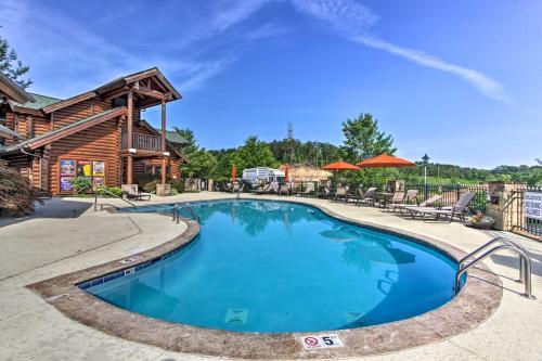 Pigeon Forge Resort Studio Cabin On Dollywood Ln!