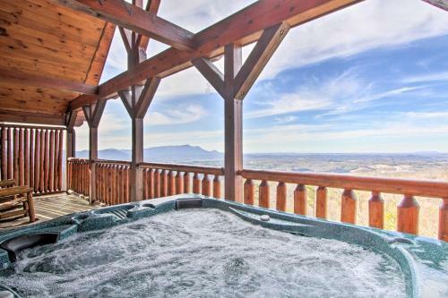 Upscale Retreat With Deck, Hot Tub, And Stunning Views