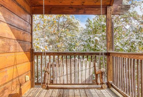 Smoky Mountain Dreamin Cabin