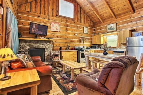 Sunrise Views Cabin