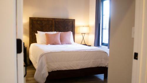 The New Hotel Collection Smoky Mountains