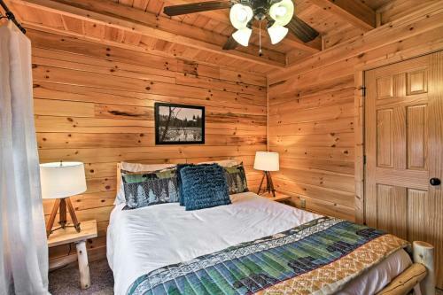 Log Cabin, 6 Mi To Great Smoky Mountains Parkway!