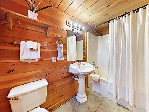 A Birds Song Cabin