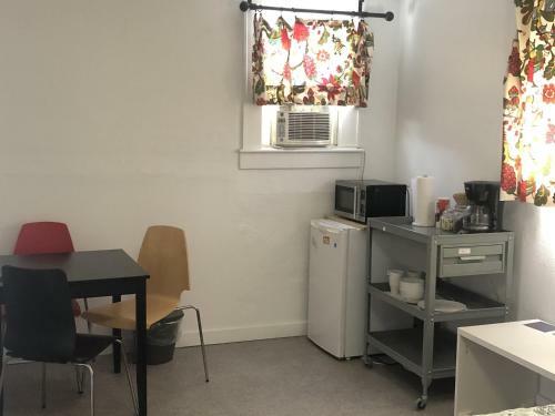 Apartamento Back Room 1 Of 5 Downtown