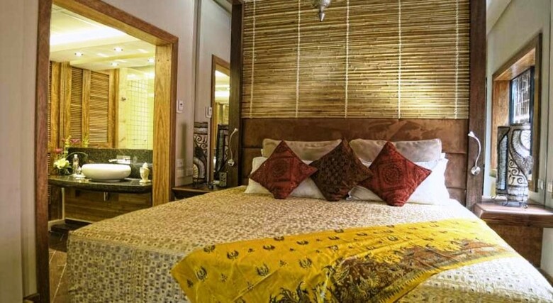 Hotel La Divina By Aldea Thai
