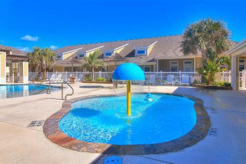 Village Beach 14911
