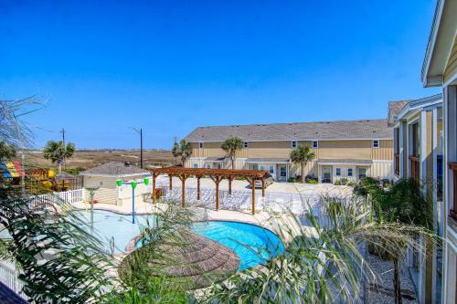 Village Beach 14911
