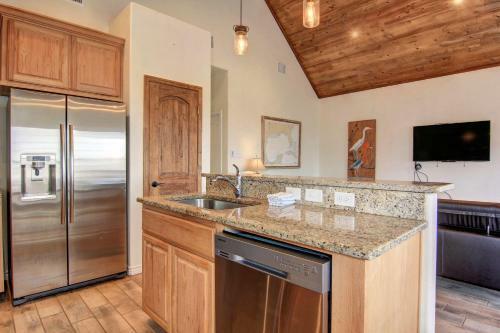 Coles Cabin Lv124 Home