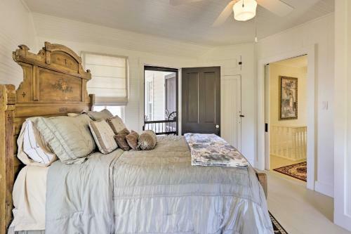 Charming Fredericksburg Home-1 Block From Main St!