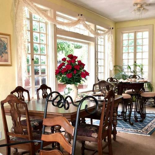 The Lancaster Manor Bed And Breakfast