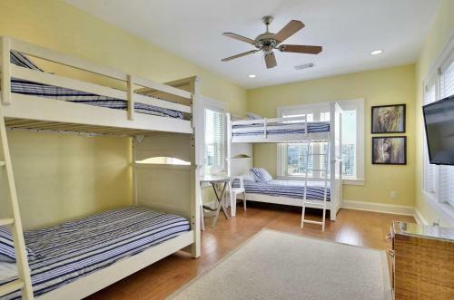 Captain's Retreat By Ryson Vacation Rentals