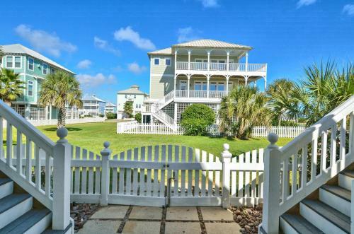 Captain's Retreat By Ryson Vacation Rentals