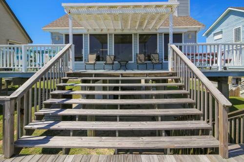 Barefoot Pelican By Ryson Vacation Rentals