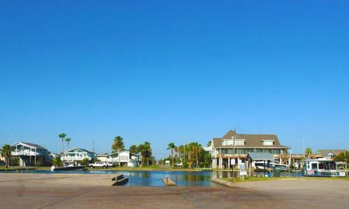 Barefoot Pelican By Ryson Vacation Rentals