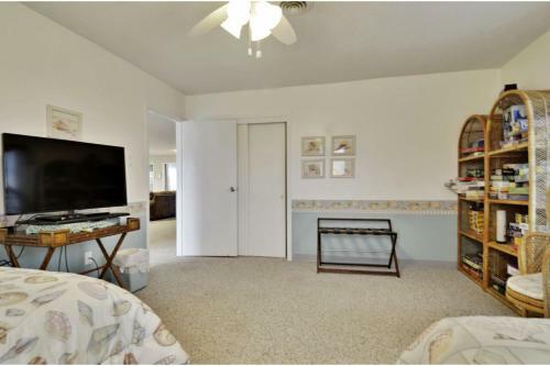 Bermuda Beachfront By Ryson Vacation Rentals