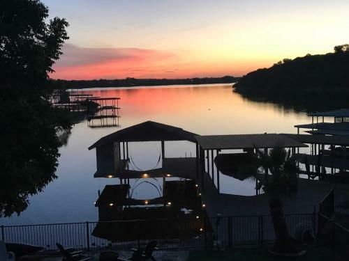 Lakefront Granbury Home With Dock, Decks And Views!