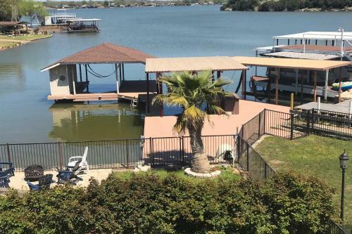 Lakefront Granbury Home With Dock, Decks And Views!
