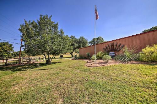 Apartamento Kerrville Studio - Mins To River And Wineries!