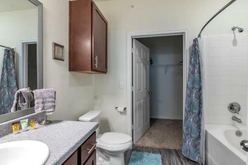 Apartamento Romantic Weekend Getaway With Restaurants And Bars Near