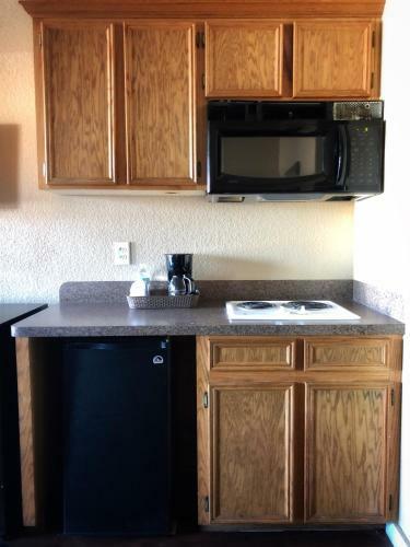 Motel Lone Star Inn & Suites