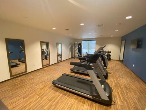 Hotel Comfort Suites Midland West