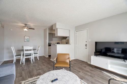 Apartamento Relaxing 1br Suite And Swimming Pool