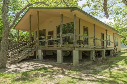 Wagon Wheel Rr9084ww Home