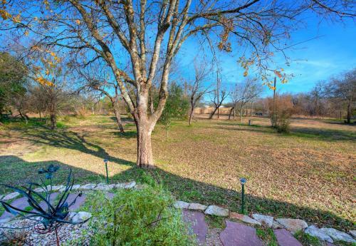 Mesquite Creek Farmhouse