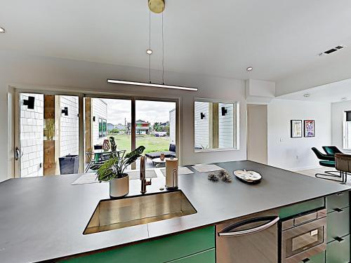 New Listing! Modern Beachside Bliss With Patio Home