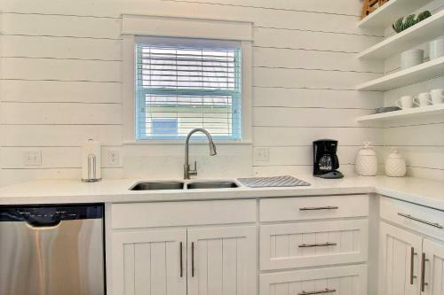 Old Town Cottage Unit 14 Cottage