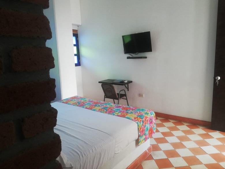 Hotel La Calzada Del Santo