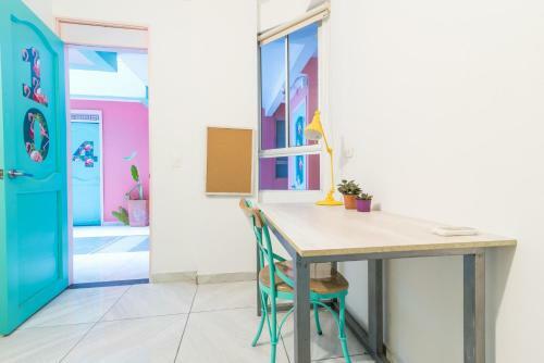 Hostal Flamingo Hostel & Coworking