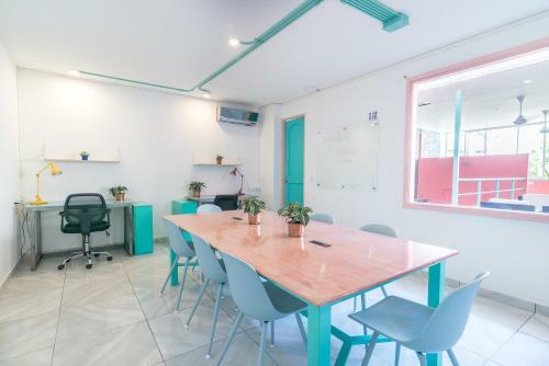 Hostal Flamingo Hostel & Coworking