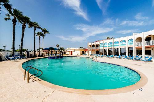 Long Island Village Unit 819 Oyster Island Breeze